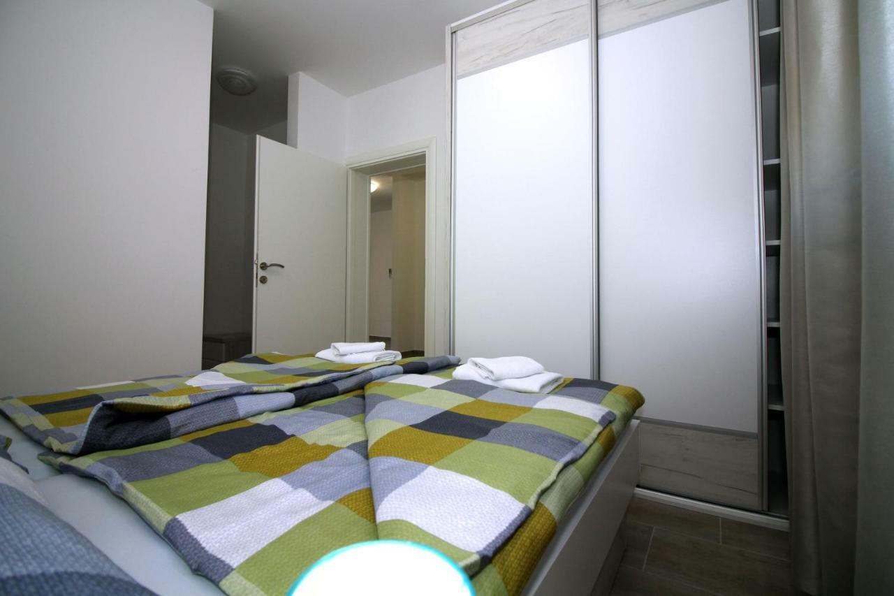 Apartments Lalea Zadar Eksteriør billede